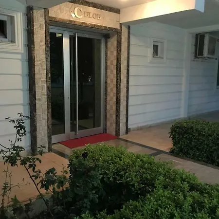 10 Minutes Walk To The Beach, 1+1 Residence,