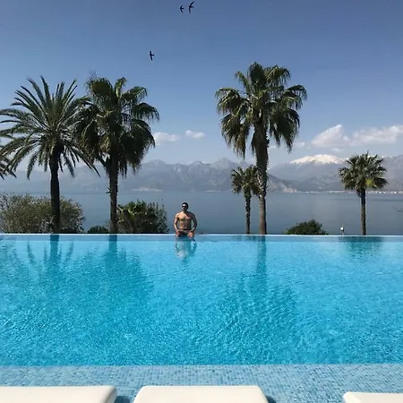 10 Minutes Walk To The Beach, 1+1 Residence, *