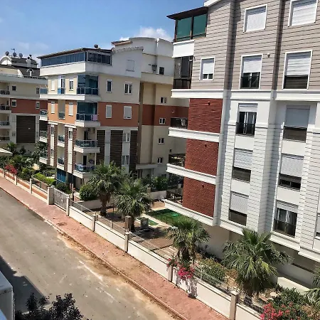 10 Minutes Walk To The Beach, 1+1 Residence,
